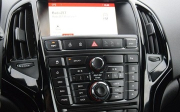 Opel Astra J OPC 2.0 Turbo ECOTEC 280KM 2015 Opel Astra OPC 2.0T Super Stan Niski Przebieg 2.0 Benzyna 280KM, zdjęcie 30