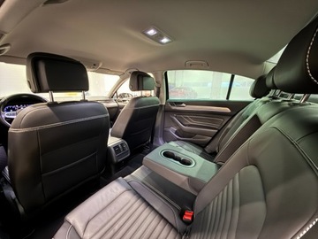 Volkswagen Passat B8 Limousine Facelifting 2.0 TSI 280KM 2021 Volkswagen Passat Volkswagen Passat 2.0 TSI 280 KM, zdjęcie 25