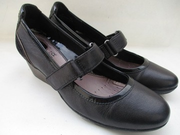 Clarks active air mary jane deals shoes
