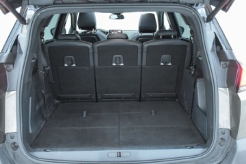 Peugeot 5008 II Crossover 2.0 BlueHDI 180KM 2018 Peugeot 5008 PEUGEOT 5008 GT 2.0HDI 180KM 7-OSOB LED Panorama Kamery Gwara, zdjęcie 38