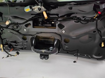 KOMPLETNÍ ZADNÍ VÍKO KUFRU CAYENNE 7P FACELIFT 2015-2017