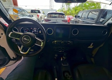 Jeep Wrangler IV Sport 4d Seria 5  2.0 GME Turbo  272KM 2021 Jeep Wrangler Unlimited 4xe Sahara, zdjęcie 8