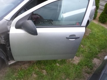 OPEL ASTRA III H 3 LIFT DRZWI LEWE PRZEDNIE PRZÓD