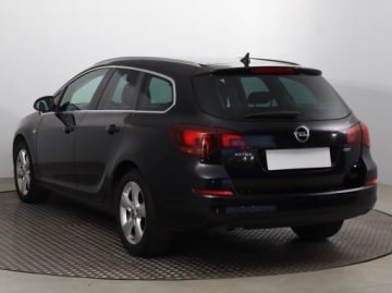 Opel Astra J Sports Tourer 1.7 CDTI ECOTEC 110KM 2011 Opel Astra 1.7 CDTI, Salon Polska, Navi, Klima, zdjęcie 3