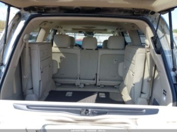 Lexus LX IV (570) 2021 Lexus LX 570 Three-Row 2021 5.7 Benzyna 383KM, zdjęcie 2
