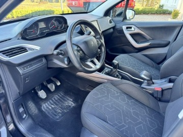 Peugeot 2008 I SUV Facelifting 1.2 PureTech 82KM 2016 Peugeot 2008 Klima PDC Gwarancja, zdjęcie 9