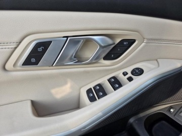 BMW Seria 3 G20-G21 Limuzyna 2.0 330e 292KM 2023 BMW 3 G20 330e 2.0l hybryda Plug-In 292KM * Przebieg: 55,158km, zdjęcie 6