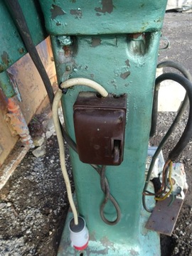 ВАЛЬЦОВАЯ ШЛИФНИРОВОЧНАЯ МАШИНА KOBENHAVNS V10