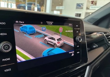 Volkswagen T-Roc I SUV R Facelifting 2.0 TSI 300KM 2025 Volkswagen T-Roc R 2.0 TSI 4Motion 300 KM DSG 2.0 Benzyna 300KM, zdjęcie 17