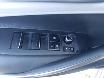 Toyota Corolla XII TS Kombi 1.8 Hybrid 122KM 2019 Toyota Corolla 1.8 Hybrid Comfort Style Tech Seria, zdjęcie 22