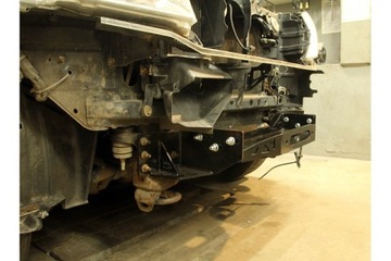 Toyota Land Cruiser J200 Монтажная пластина лебедки