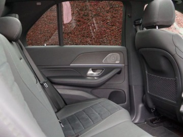 Mercedes GLE V167 SUV Facelifting 3.0 450d 367KM 2025 MERCEDES-BENZ GLE 450 d 4-Matic AMG Line 3.0 (367KM) 2025, zdjęcie 10