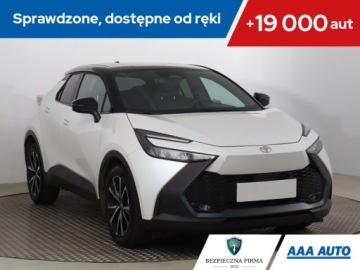 Toyota C-HR II 2024 Toyota C-HR 1.8 Hybrid, Salon Polska