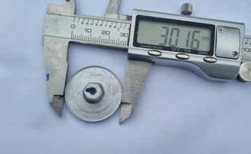 Nakrętka metalowe termiczna cieplne do wydechu BMW