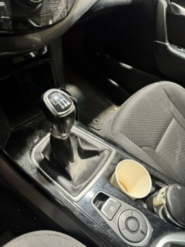 Audi A4 B8 Limousine 2.0 TDI 143KM 2011 Audi A4 Limousine S-Line Bi-Xenon Navi Bang &amp;, zdjęcie 9