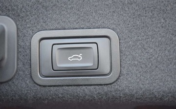 Audi A6 C7 Limousine 2.0 TDI 177KM 2014 Audi A6 Limousine 2.0 TDI Manual S-Line Skory Navi Bixenon 2.0 Diesel, zdjęcie 32