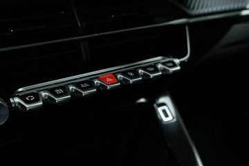 Peugeot 2008 II SUV 1.2 PureTech 130KM 2022 Peugeot 2008 *FV 23%*Automat*Org. Lakier*Serwis*, zdjęcie 12