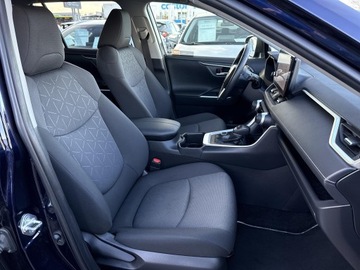 Toyota RAV4 V SUV Facelifting 2.5 Hybrid Dynamic Force 222KM 2023 Toyota RAV4 2.5 Hybrid Comfort 4x4 V (2018-) 2.5 H, zdjęcie 8