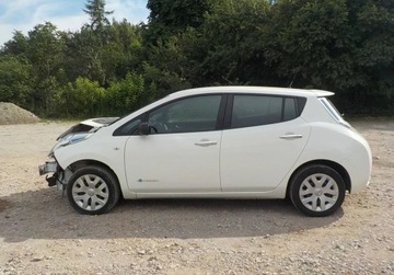 Nissan Leaf I Hatchback 5d Facelifting Elektryczny 109KM 2016 Nissan Leaf Okazja, zdjęcie 10