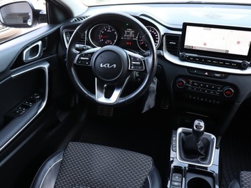 Kia Ceed III Kombi Facelifting 1.5 T-GDI 160KM 2022 Kia Ceed 1.5 T-GDI, Salon Polska, 1. Właściciel, zdjęcie 6