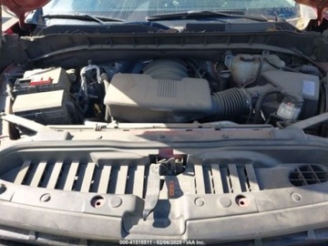 Chevrolet Silverado II 2021 Chevrolet Silverado Lt Trail Boss 2021 5.3l 5.3 Benzyna 355KM, zdjęcie 8