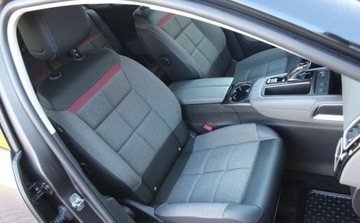 Citroen C5 Aircross SUV 1.5 BlueHDI 131KM 2021 Citroen C5 Aircross Darmowe Przeglady w ASO 1.5 Diesel 130KM, zdjęcie 9