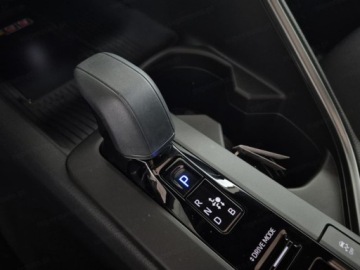 Toyota C-HR II SUV Plug-In 2.0 Hybrid Dynamic Force Plug-in  223KM 2026 Od ręki - Tokyo Edition 2.0 PHEV Dynamic Force 223KM | Dach panoramiczny!, zdjęcie 7