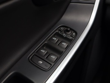 Volvo XC60 I SUV Facelifting 2.4 D4 190KM 2017 Volvo XC60 D4, Salon Polska, Serwis ASO, 187 KM, zdjęcie 16