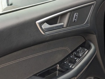 Ford Edge II SUV 2.0 TDCi Twin-Turbo 210KM 2017 Ford Edge Rezerwacja 2.0 Diesel 210KM, zdjęcie 16