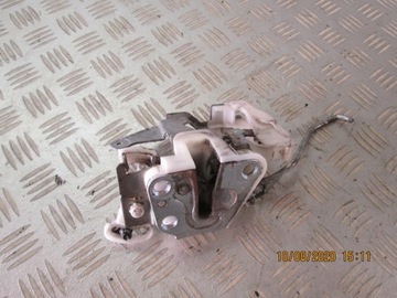 ZAMEK DRZWI PRAWY PRZÓD PEUGEOT 107 C1 AYGO 05- 3D