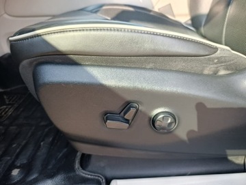 Chrysler Pacifica II 3.6 V6 Hybrid 264KM 2022 pacifica Limited Plug-In Hybrid, Automat, Niski przebieg ,2 X klucz, zdjęcie 10