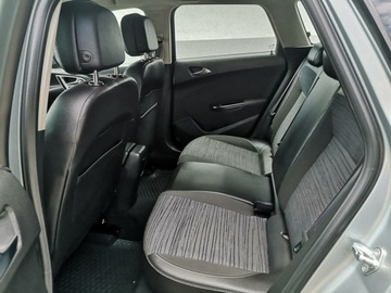 Opel Astra J Sports Tourer Facelifting 1.4 Turbo ECOTEC 140KM 2014 Opel Astra 1.4 16v 140KM Klimatronik Tempomat, zdjęcie 17