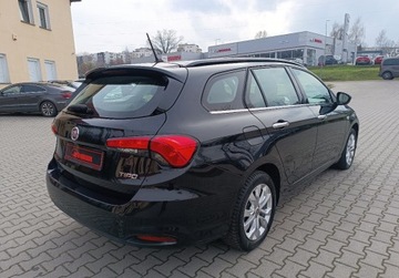 Fiat Tipo II Station Wagon 1.6 MultiJet 120KM 2017 Fiat Tipo Bezwypadkowy - automat - 1,6 MultiJe..., zdjęcie 11