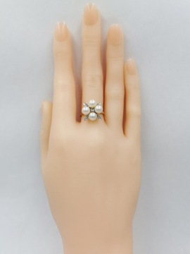 pierścionek złoto 585 diamenty VS perły certyfikat