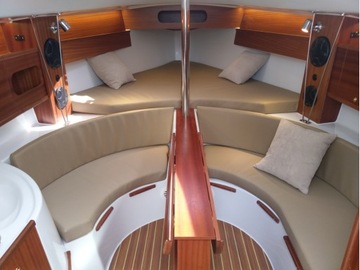 Яхта Sasanka Viva 700, 2024 года постройки.