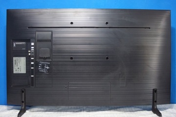 Samsung UE43NU7099 43-дюймовый 4K UHD LED-телевизор