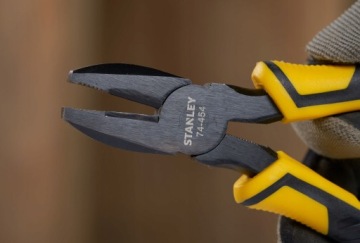 Многоцелевые плоскогубцы STANLEY CONTROL-GRIP 74-454