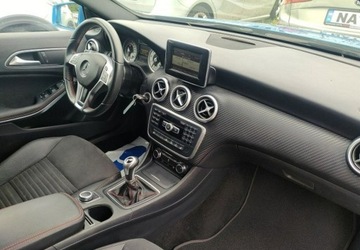 Mercedes Klasa A W176 Hatchback 5d Facelifting 180 122KM 2015 Mercedes-Benz Klasa A AMG sport line Super wyposazenie Super stan 1.6, zdjęcie 16