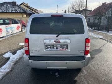 Dodge Nitro 2.8 CRD 177KM 2008 Dodge Nitro SXT 2.8 CRD 4x4 Automat Klimatyzacja Parktronic Tempomat Gwara, zdjęcie 16