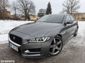 Jaguar XE Sedan 2.0 i4 180KM 2018 Jaguar XE Jaguar XE 2.0 D R-Sport 2.0 Diesel 180KM, zdjęcie 22