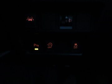 Nissan Qashqai II Crossover 1.6 dCi 130KM 2015 Nissan Qashqai Navi Panorama Czujniki parkowania, zdjęcie 31