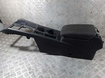 VW PASSAT B8 15R СЕДАН ЦЕНТРАЛЬНЫЙ ТУННЕЛЬ ПОДЛОКОТНИК