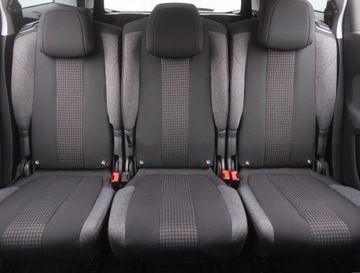 Peugeot 5008 II Crossover 1.2 PureTech 130KM 2017 Peugeot 5008 PureTech 130, Salon Polska, 7 miejsc, zdjęcie 9