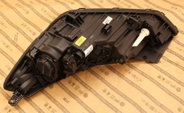 HYUNDAI TUCSON 15-18 SVĚTLO PŘEDNÍ FULL LED