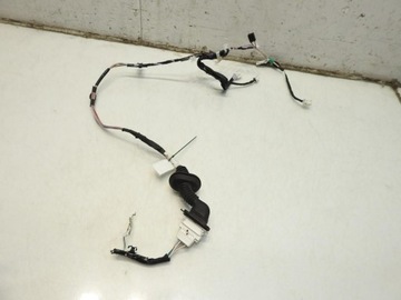 82153 INSTALACE DVEŘE PRAVÝ ZADNÍ TOYOTA AURIS II