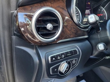 Mercedes Klasa V W447 Ekstra Długi 250 BlueTEC 190KM 2015 MERCEDES-BENZ V 250 d 2.1l diesel 190KM * Avantgarde * Bezwypadkowy * ASO, zdjęcie 7