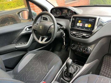 Peugeot 2008 I SUV Facelifting 1.2 PureTech 82KM 2018 Peugeot 2008 1.2 benzyna 82 KM zarejestrowany w PL zadbany mozliwa zam, zdjęcie 6
