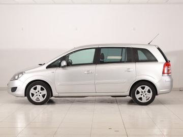 Opel Zafira B 1.6 Twinport ecoFLEX 115KM 2010 Opel Zafira 1.6, GAZ, 7 miejsc, Klima, zdjęcie 2