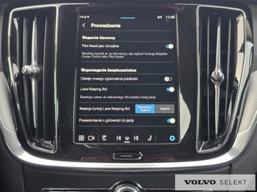 Volvo V60 II  Kombi Facelifting 2.0 B4 B 197KM 2024 Volvo V60 FV23 Plus Dark B4 197+14KM Aut ACC BLIS, zdjęcie 33