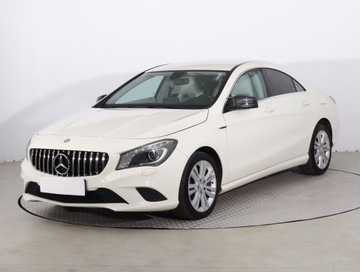 Mercedes CLA C117 Coupe 1.6 180 122KM 2015 Mercedes CLA 180, Salon Polska, Skóra, Xenon, zdjęcie 1